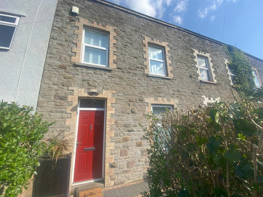 3 bedroom terraced house for rent in Forest Road, Fishponds, Bristol, BS16
