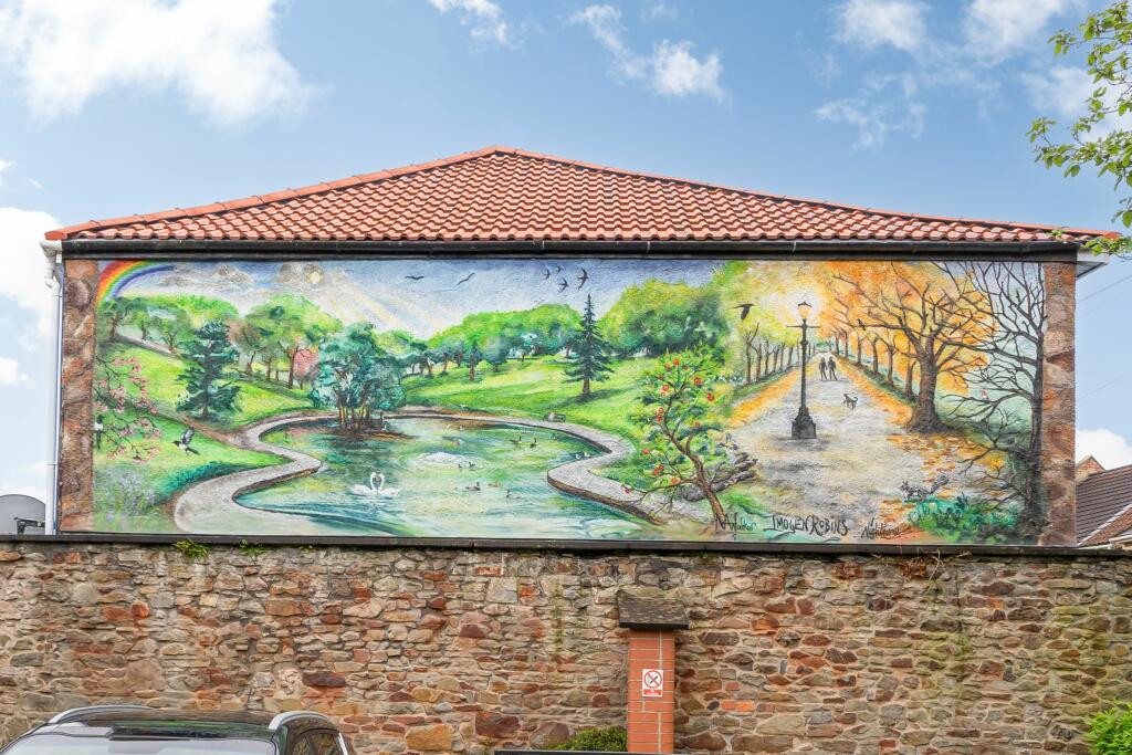 3 bedroom end of terrace house for sale in Beaconsfield Road, St