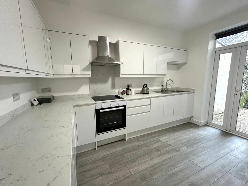 Additional property image - Battersea Road, Bristol