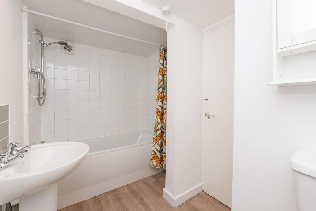 Additional property image - Walton Street, Easton
