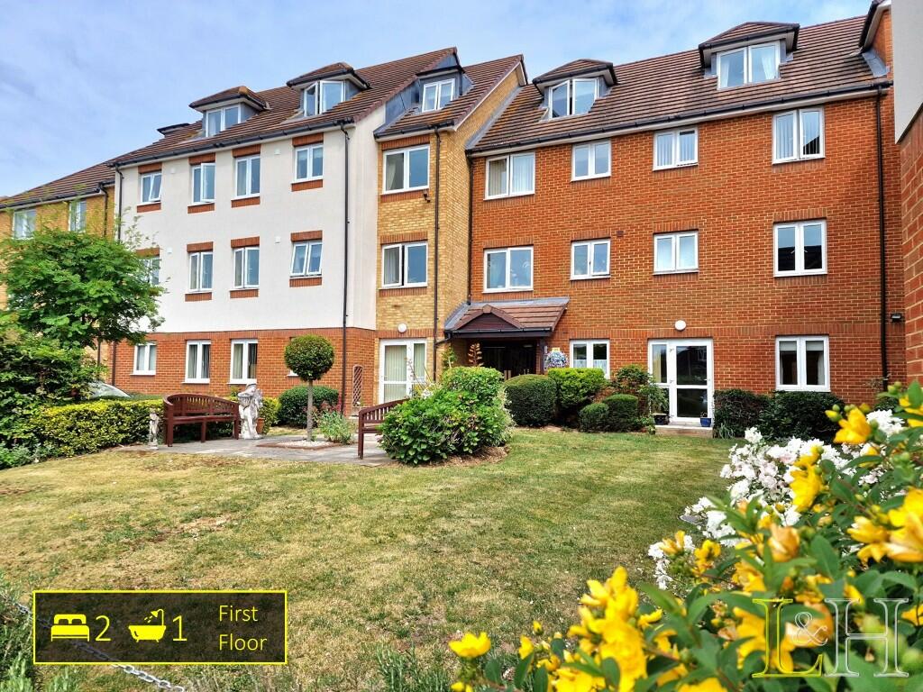 2 bedroom retirement property for sale in Collier Court, Crammavill