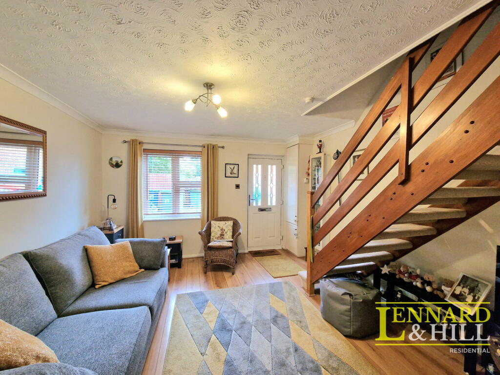 2 bedroom end of terrace house for sale in Curling Lane, Badgers Dene