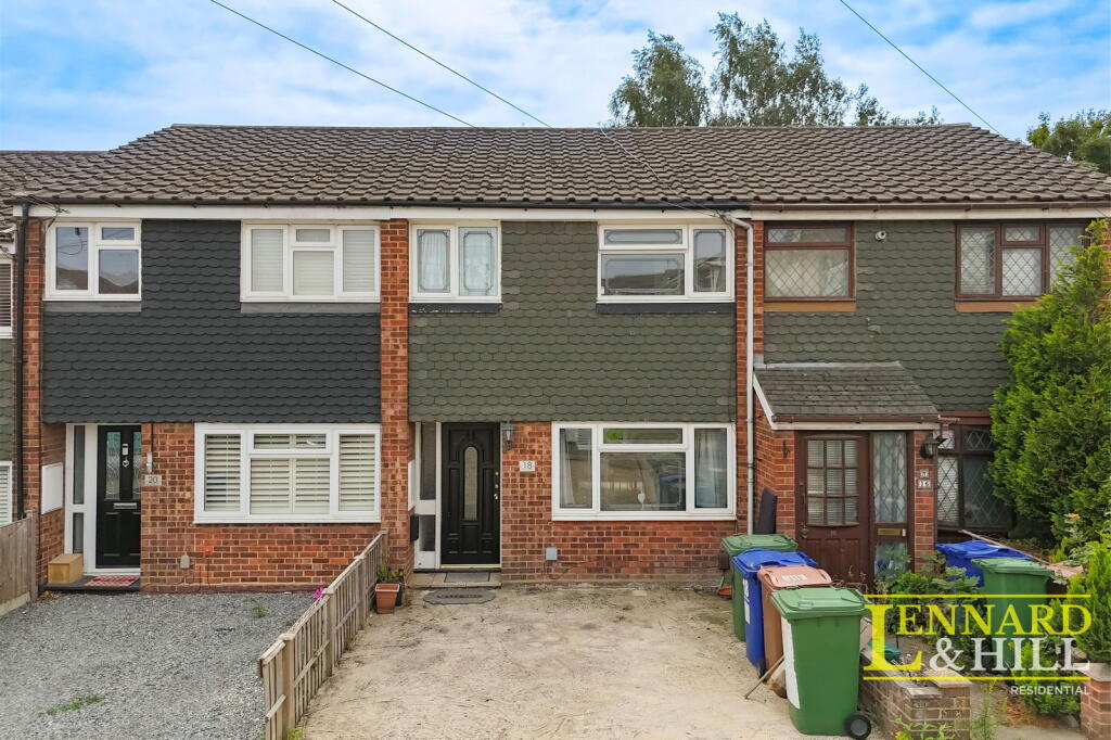 Main image of property: Maycroft Gardens, Grays, RM17 6BH