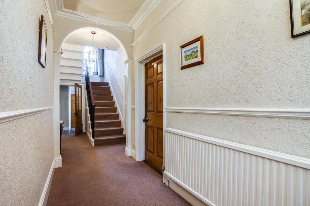 Additional property image - Springfield Terrace, Scholes, BD19