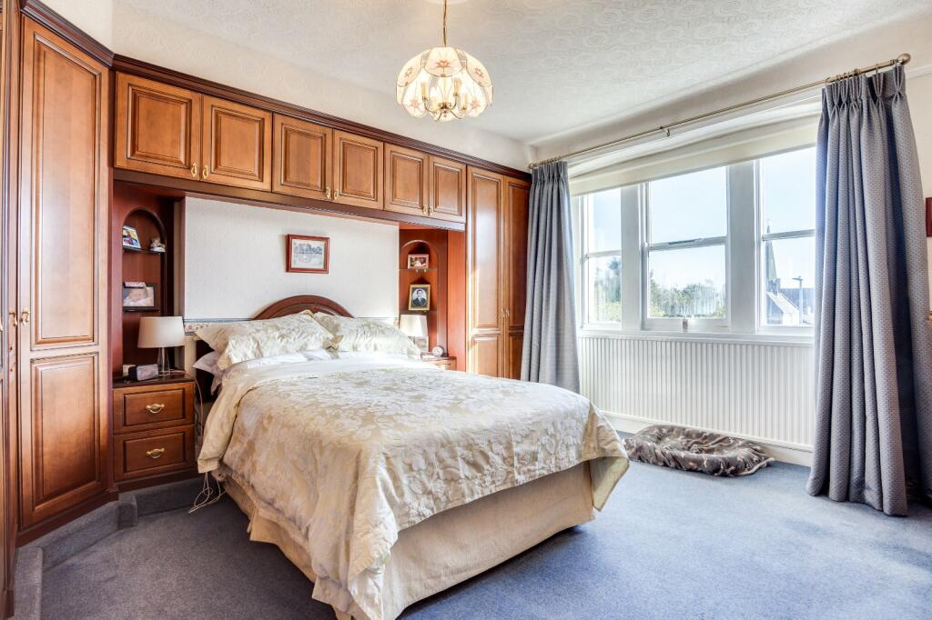 Additional property image - Springfield Terrace, Scholes, BD19
