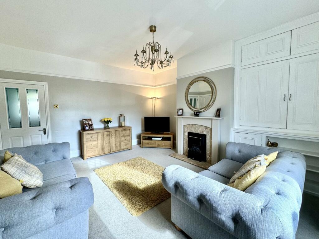 Additional property image - Cleckheaton Road, Oakenshaw, BD12