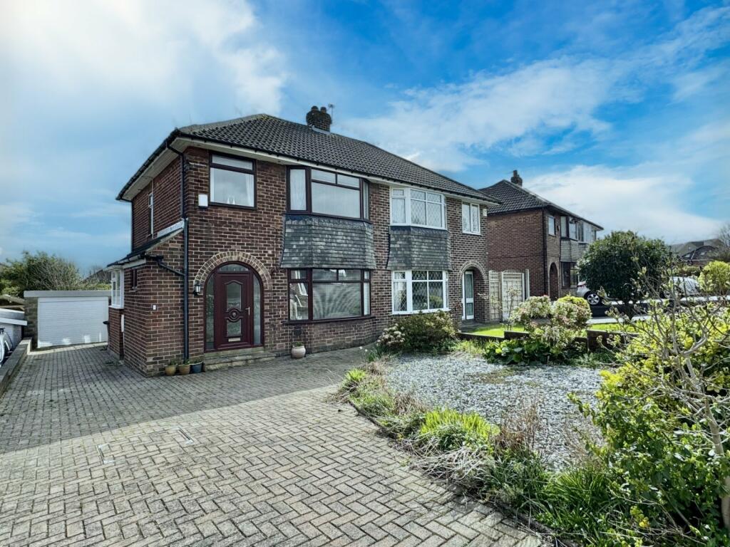 3 bedroom semidetached house for sale in St Barnabas Road, Hightown