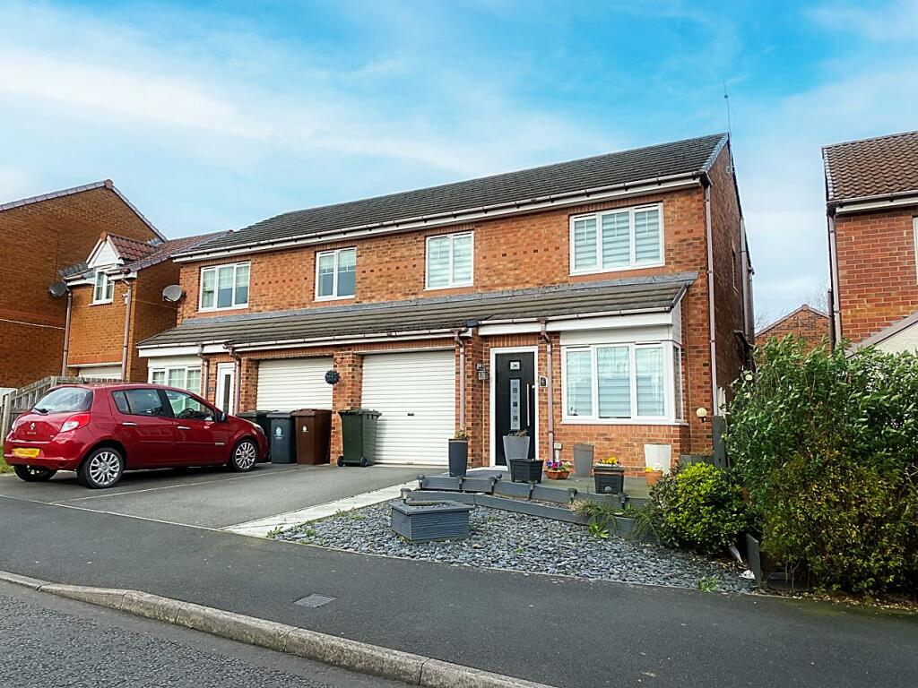 3 bedroom semidetached house for sale in Coquet Gardens, Wallsend, NE28