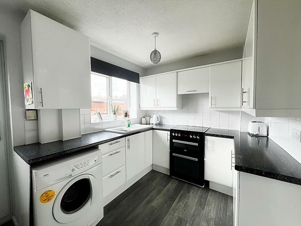 2 bedroom terraced house for sale in Wimslow Close, Wallsend, NE28