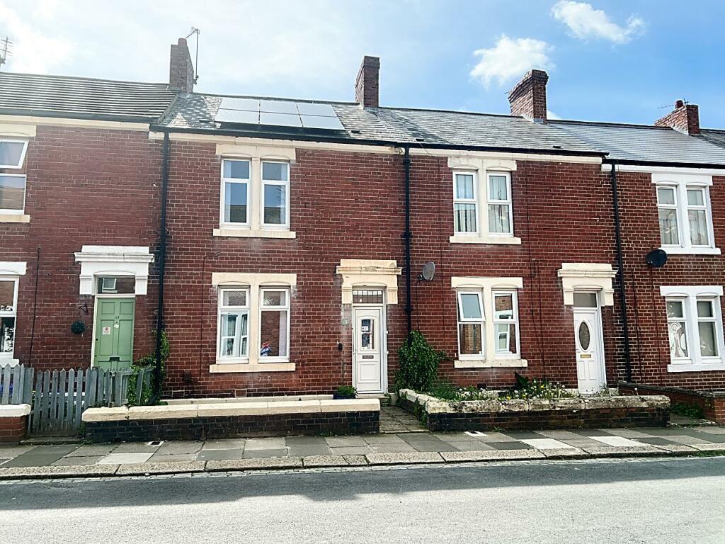 2 bedroom terraced house for sale in Richardson Street, Wallsend, NE28