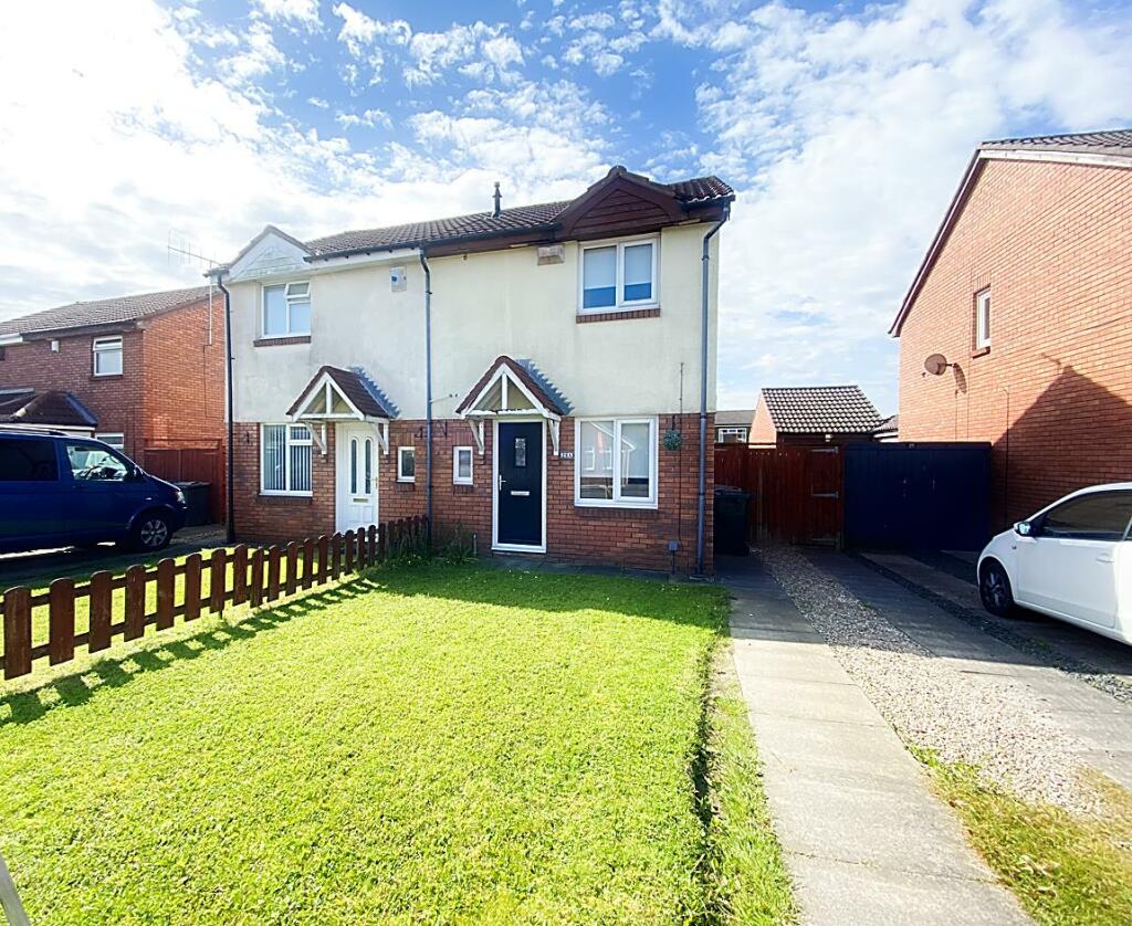 2 bedroom semidetached house for sale in Agricola Gardens, Hadrian Park, Wallsend, NE28