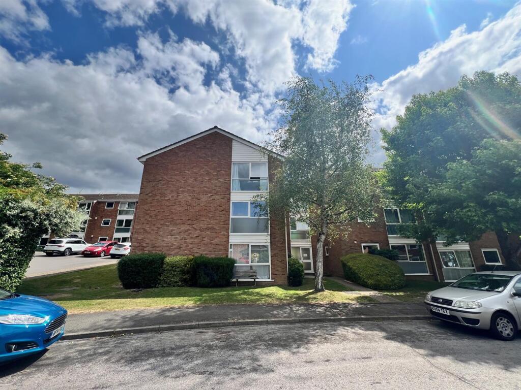 Main image of property: Fairview Gardens, Farnham