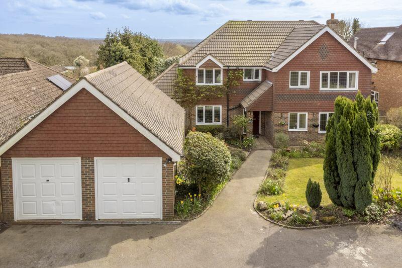 5 bedroom detached house for sale in Crowborough Road, Nutley, TN22