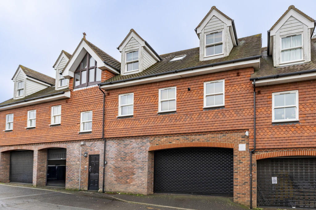 Main image of property: Clearwater House, Bell Farm Lane, Uckfield