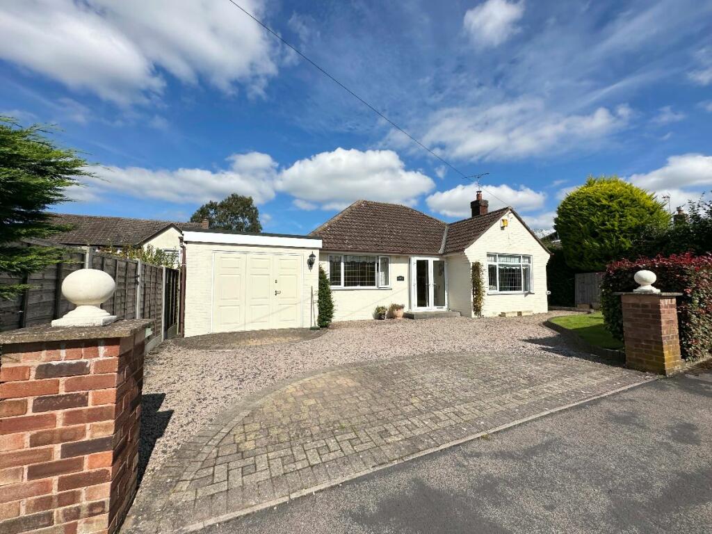 3 bedroom bungalow for sale in Trevelyan Close, Claverdon, Warwick, CV35