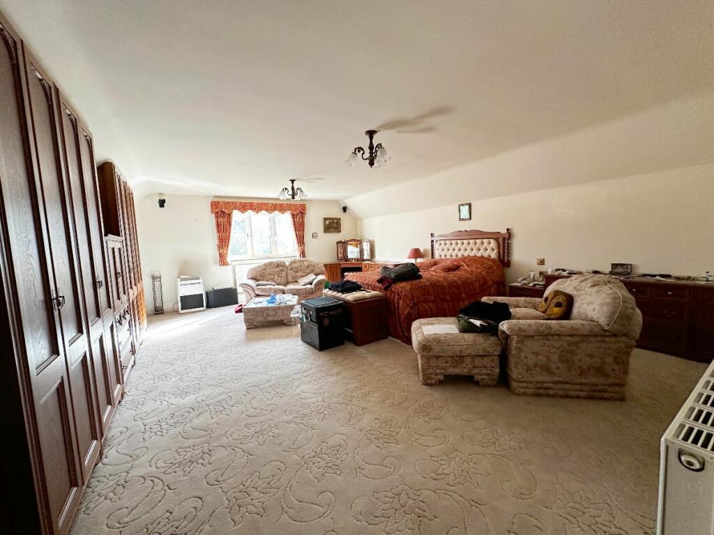 Additional property image - Dove House Lane, Solihull