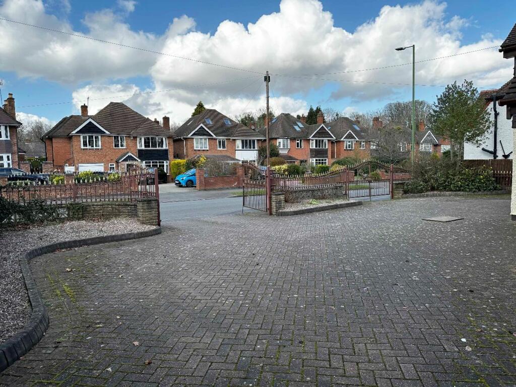 Additional property image - Dove House Lane, Solihull