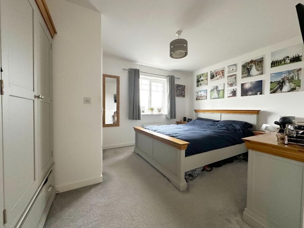 Additional property image - Pease Close, Heathcote, Warwick