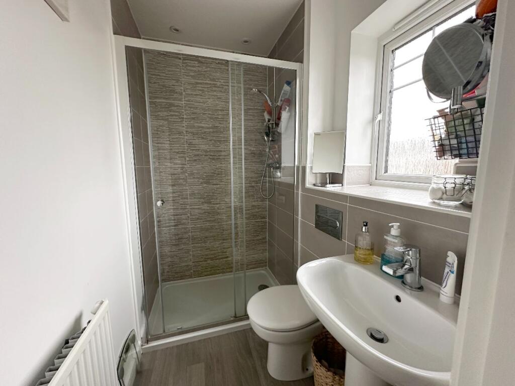Additional property image - Pease Close, Heathcote, Warwick