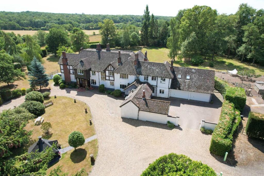 Main image of property: Pagets Lane, Bubbenhall, Coventry
