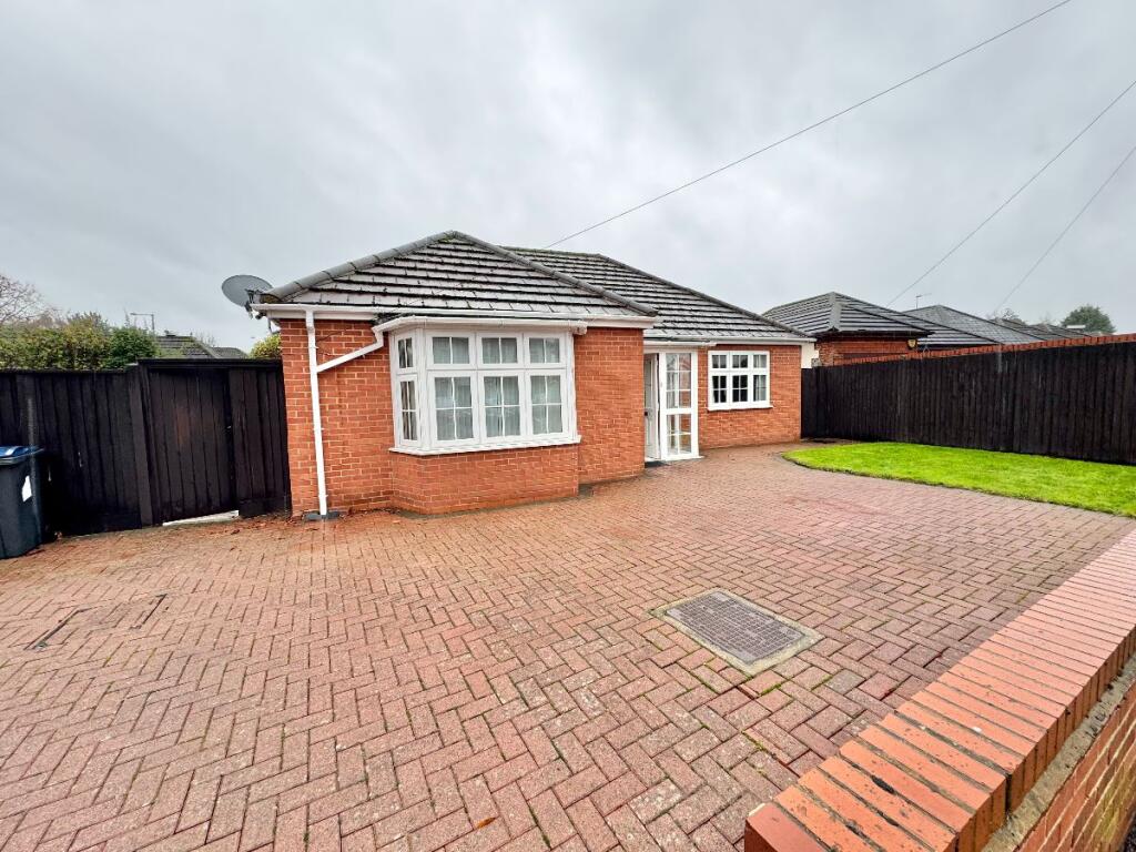 Main image of property: Horse Shoes Lane, Birmingham