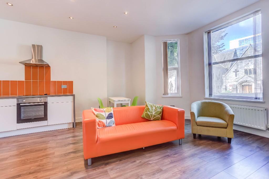 Main image of property: Flat 1, 10 Queen Anne Terrace, Plymouth, Devon, PL4