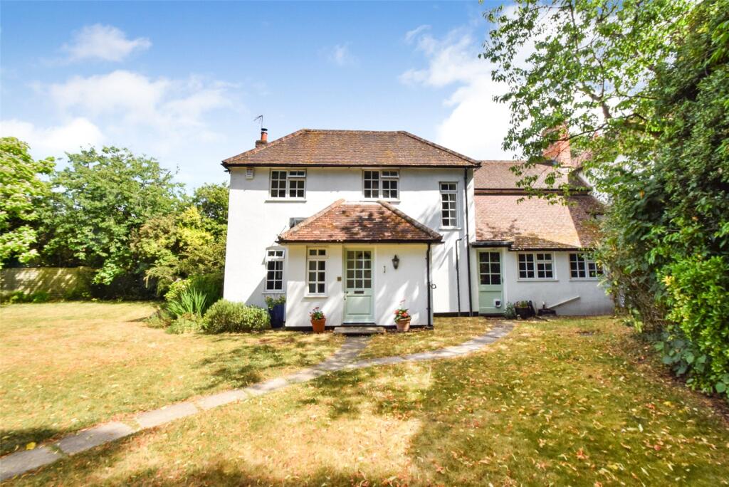 Main image of property: Vicarage Lane, Yateley, Hampshire, GU46