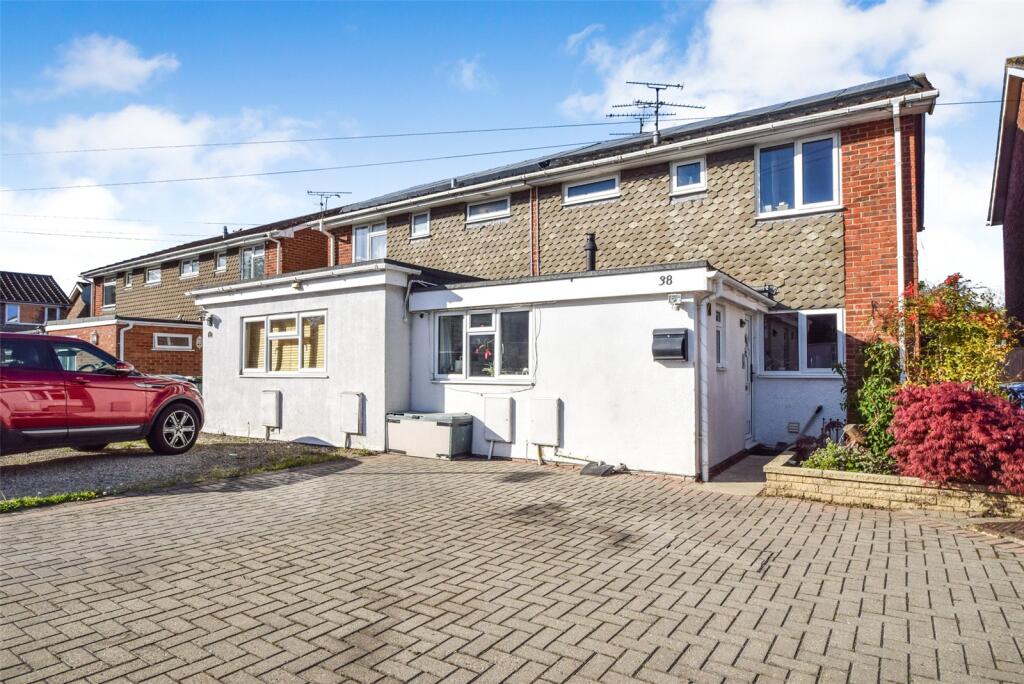 Main image of property: Sandhurst Lane, Blackwater, Hampshire, GU17