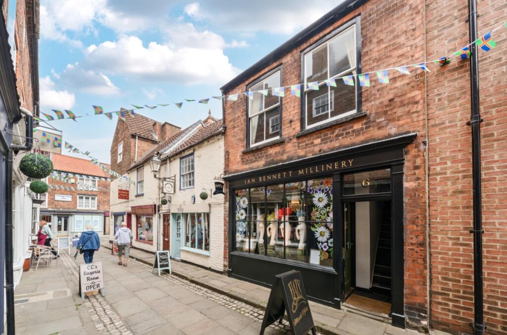 Main image of property: 6-12 New Street & 38 Eastgate, Louth, Lincolnshire, LN11