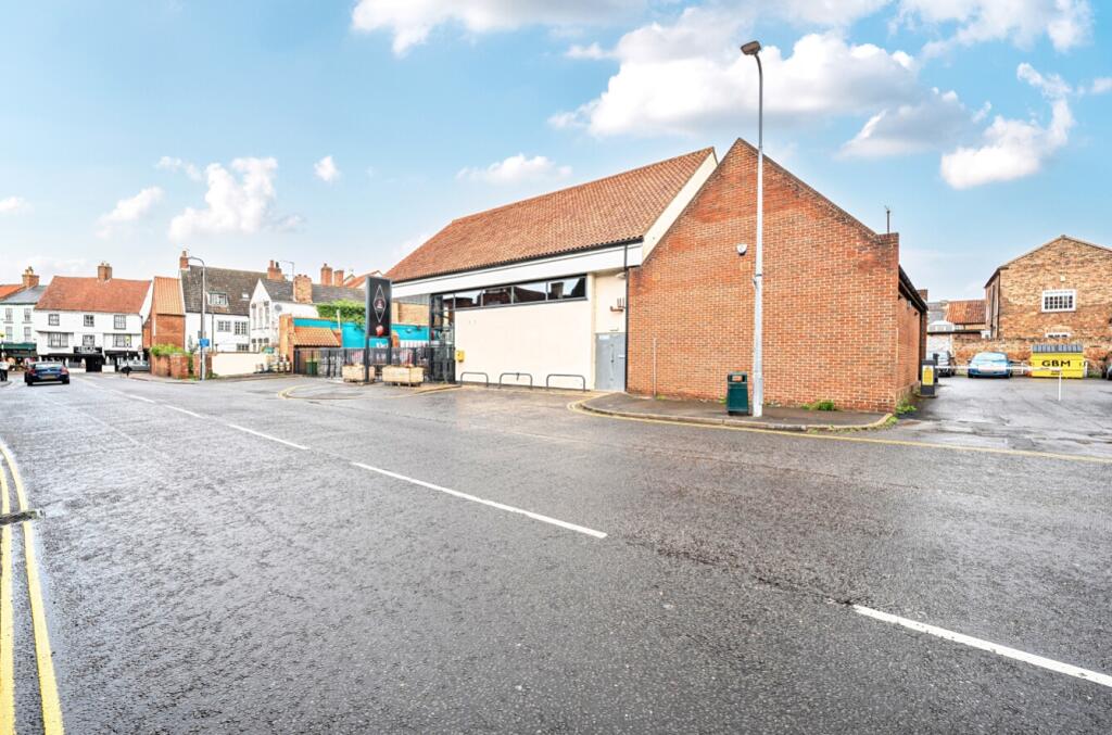 Main image of property: Upgate, Louth, Lincolnshire, LN11