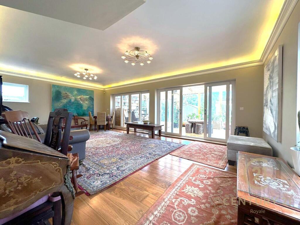 Additional property image - Telscombe Cliffs Peacehaven BN10