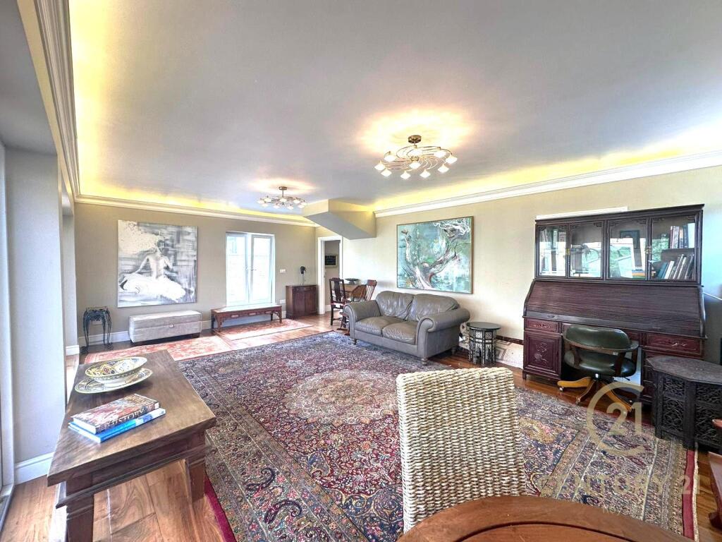 Additional property image - Telscombe Cliffs Peacehaven BN10