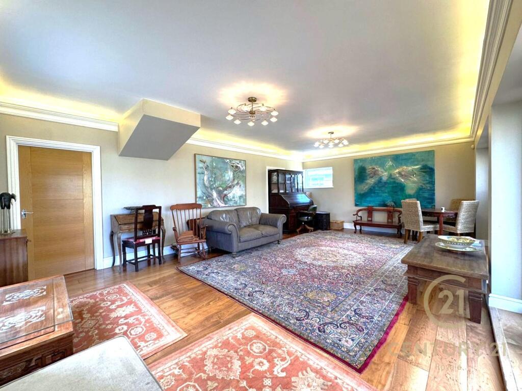 Additional property image - Telscombe Cliffs Peacehaven BN10