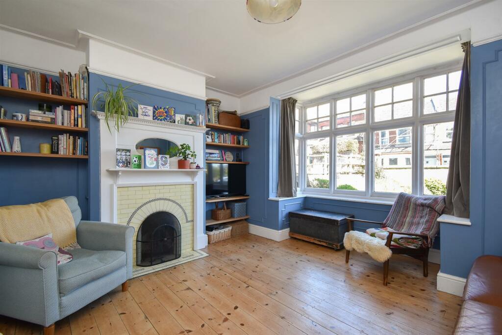 3 bedroom end of terrace house for sale in Athelstan Road, Hastings, TN35