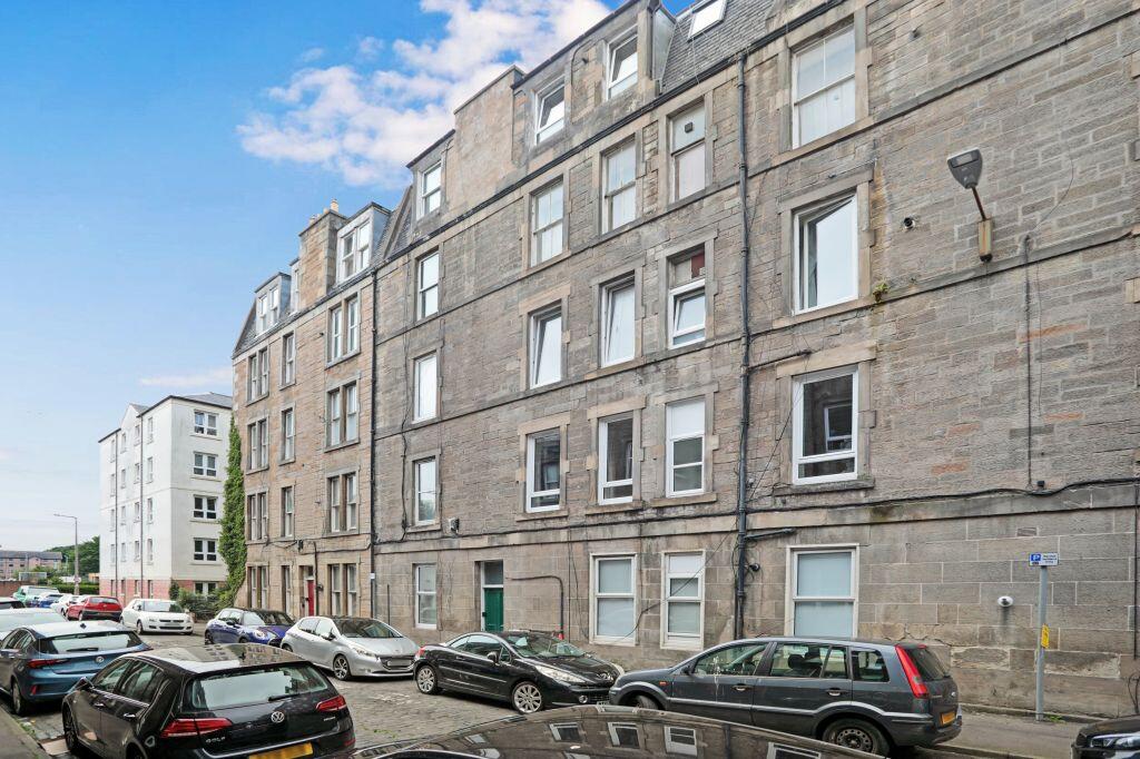 Main image of property: 10 (flat 5), Pirrie Street, Leith, Edinburgh, EH6 5HY