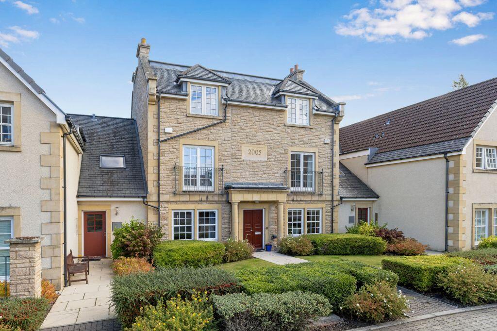 Main image of property: 38 (flat 2), Woodhall Millbrae, Juniper Green, Edinburgh, EH14 5BH