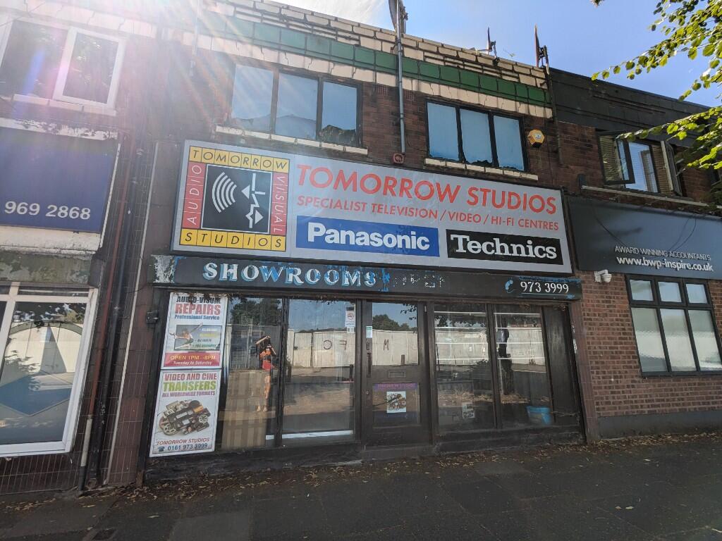 Main image of property: Ashton Lane, Sale, Greater Manchester, M33