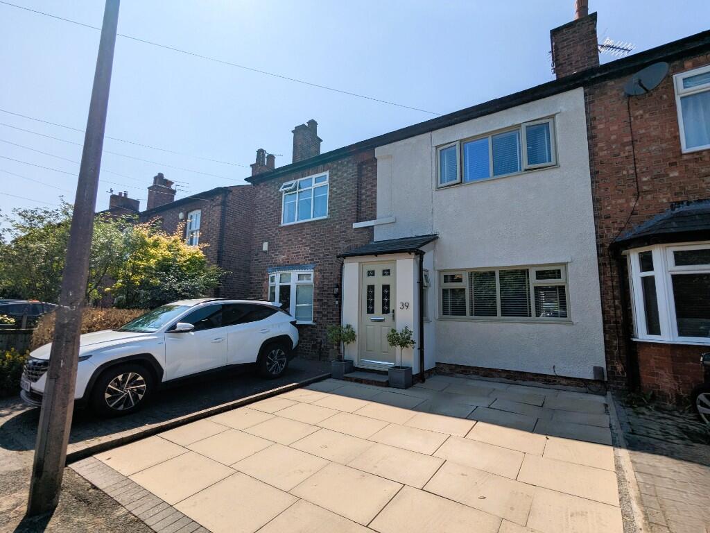 Main image of property: Temple Road, Sale, Greater Manchester, M33