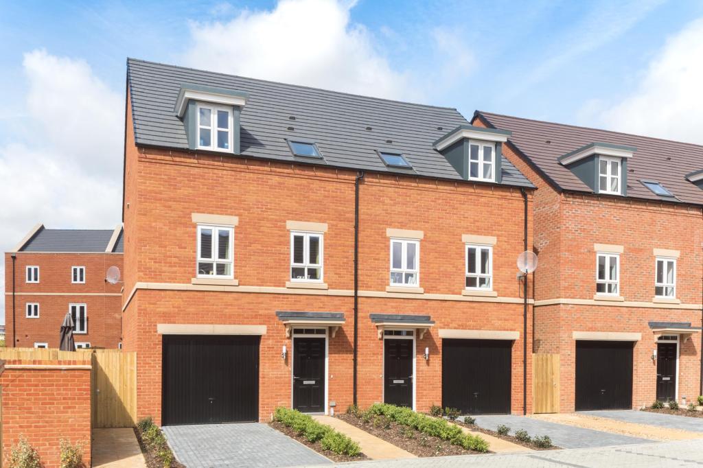 The Chase Newbury Racecourse New Homes Development by David Wilson Homes