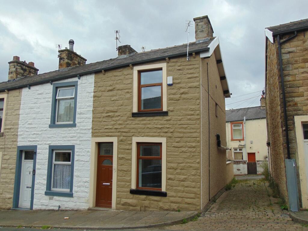 2 bedroom terraced house for rent in Lawrence Street, Padiham, Burnley