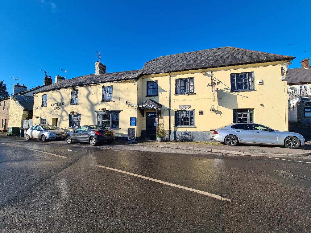 pub-for-sale-in-ostler-inn-commercial-road-uffculme-ex15