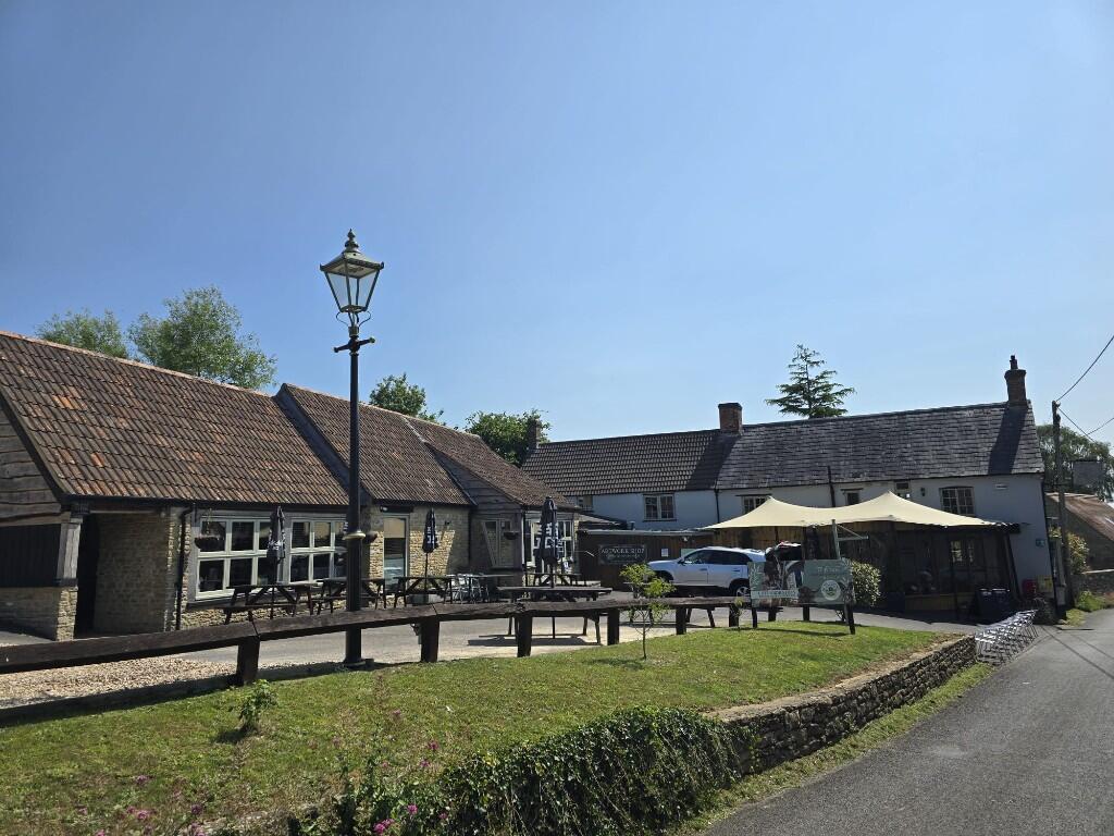 Main image of property: The Old Inn, Holton, Nr Wincanton, Somerset, BA9 8AR