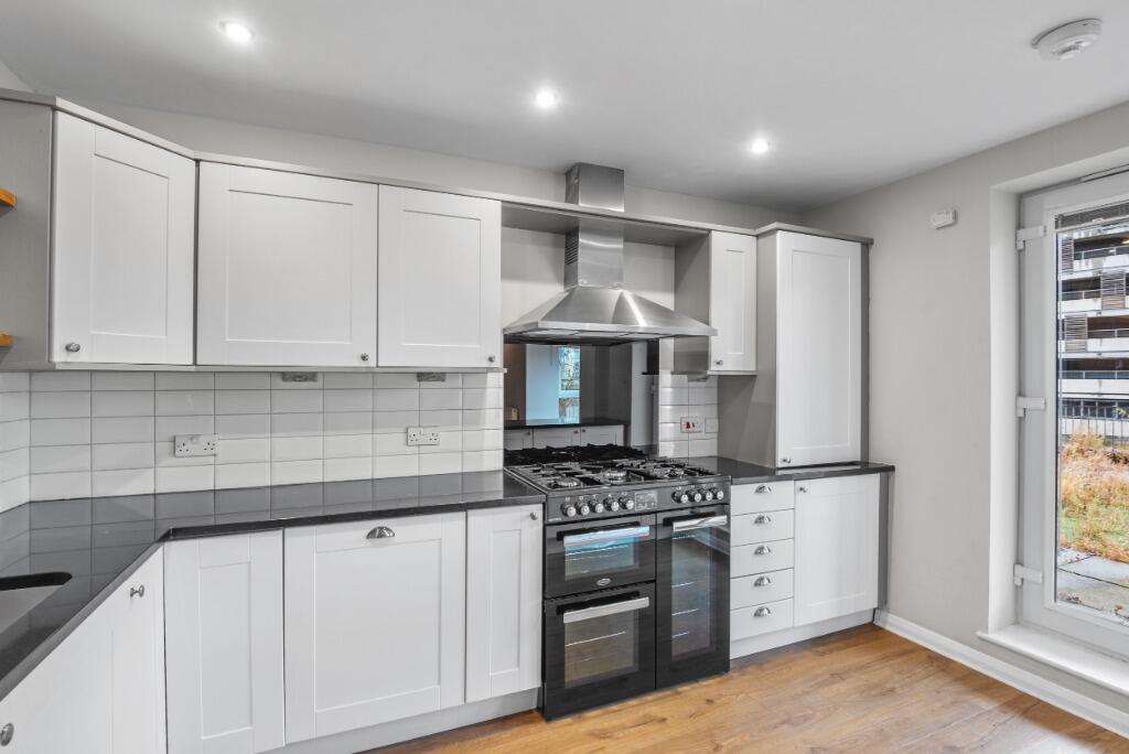 Main image of property: Portland Gardens, The Shore, Edinburgh, EH6