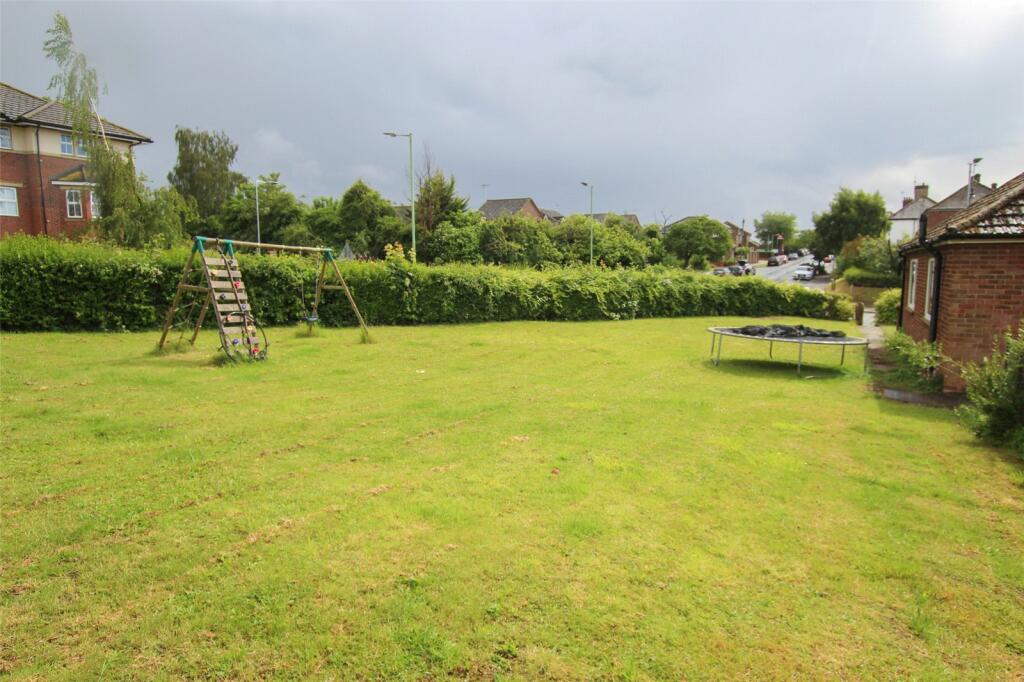 Additional property image - The Avenue, Newmarket, Suffolk, CB8