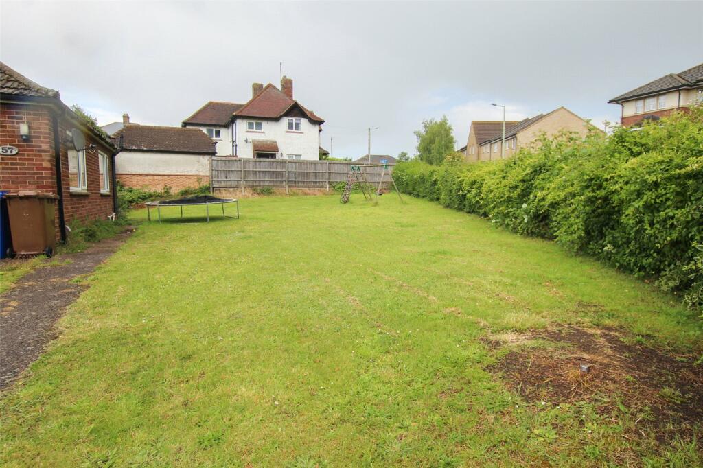 Additional property image - The Avenue, Newmarket, Suffolk, CB8