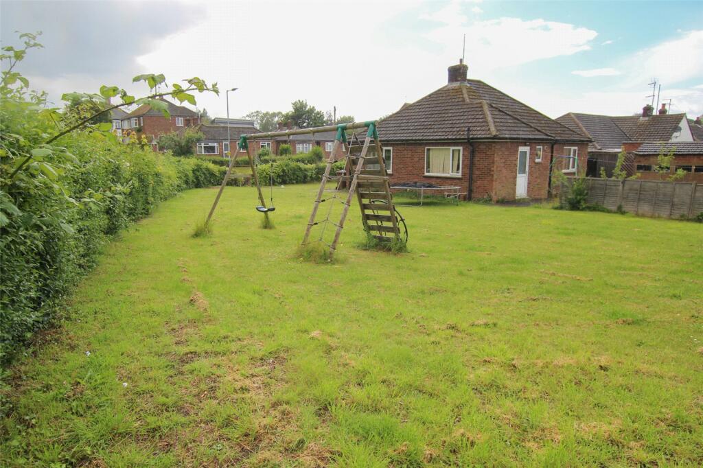 Additional property image - The Avenue, Newmarket, Suffolk, CB8