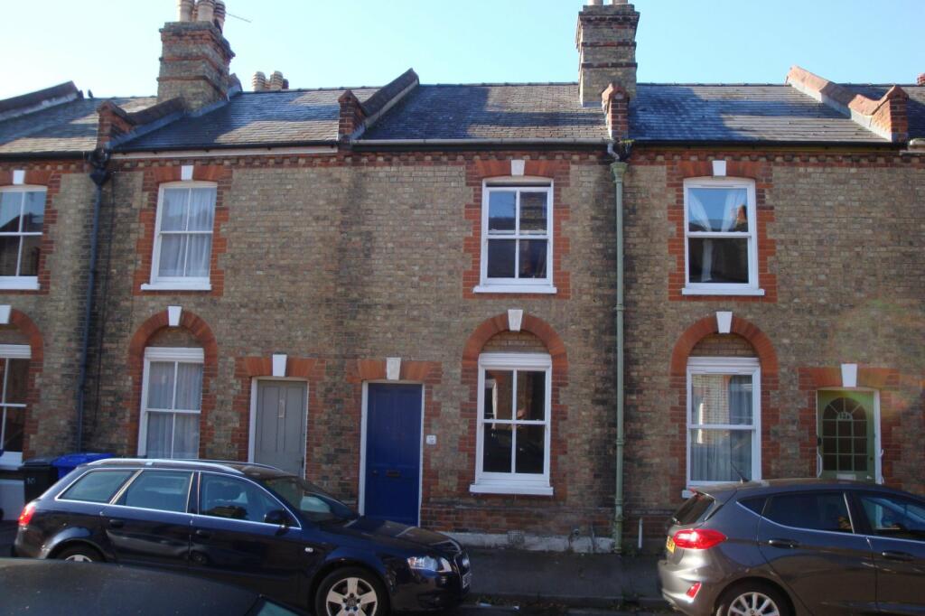 3 bedroom terraced house