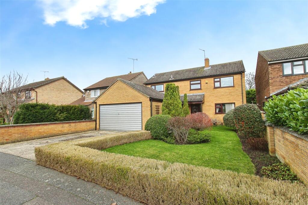 Main image of property: Tom Jennings Close, Newmarket, Suffolk, CB8