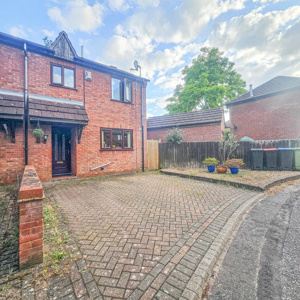 Main image of property: Barbury Court, Giffard Park, Milton Keynes, Buckinghamshire