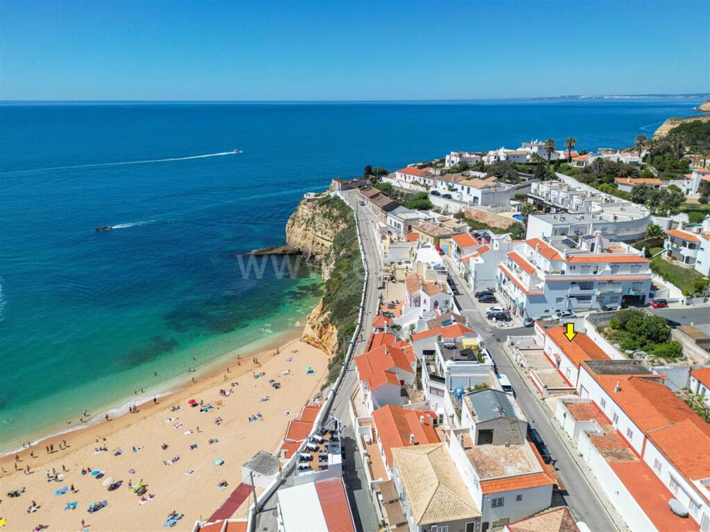 Main image of property: Algarve, Carvoeiro